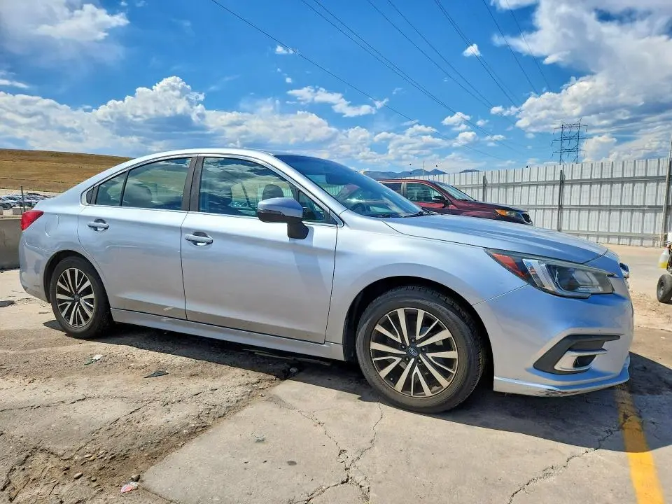 2018 SUBARU LEGACY 2.5I PREMIUM  