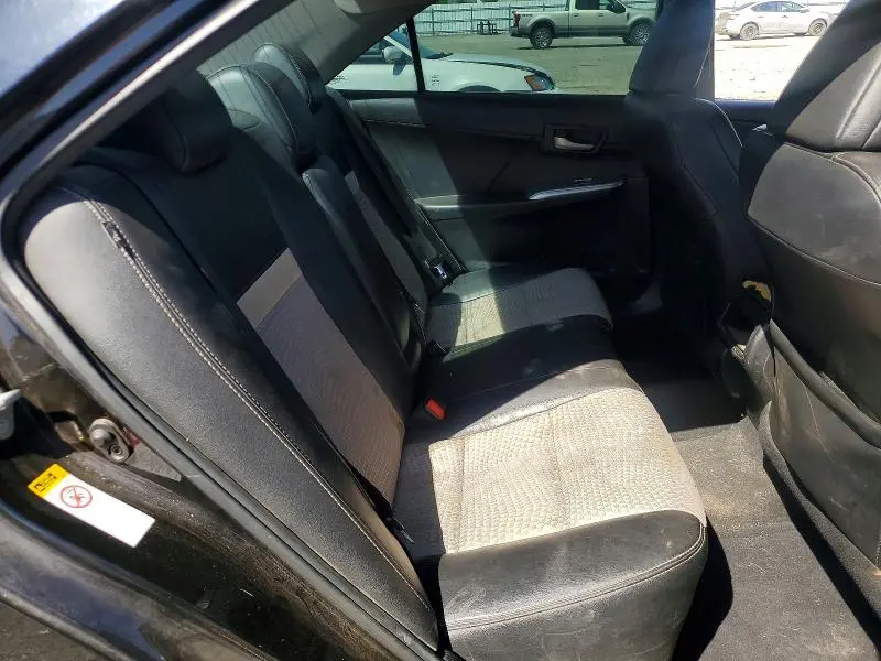 2013 TOYOTA CAMRY SE  