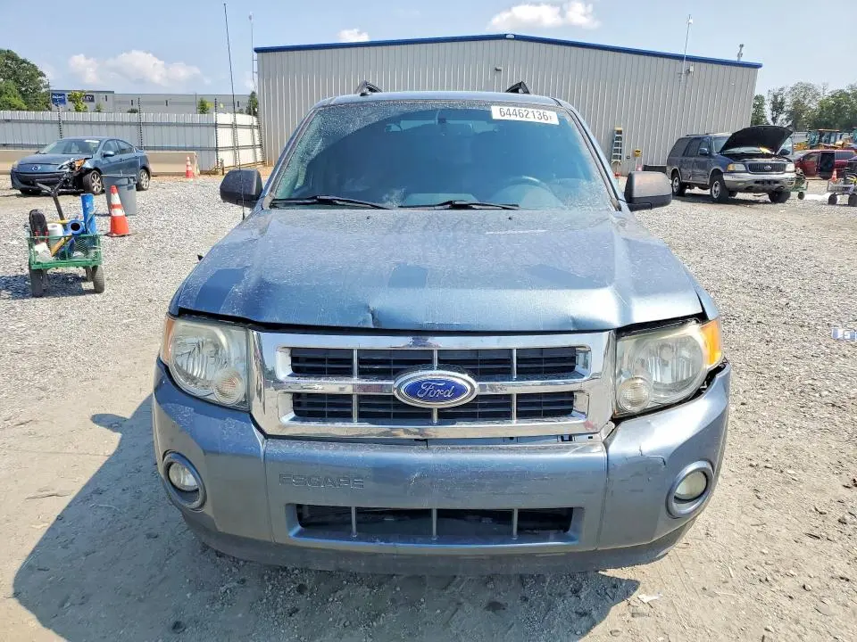 2011 FORD ESCAPE XLT  