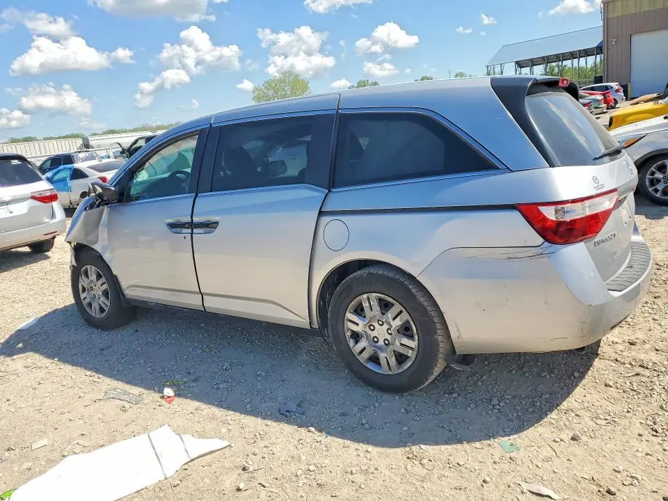 2011 HONDA ODYSSEY LX  