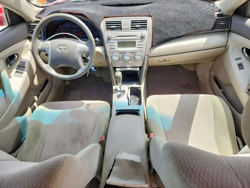 2011 TOYOTA CAMRY LE  
