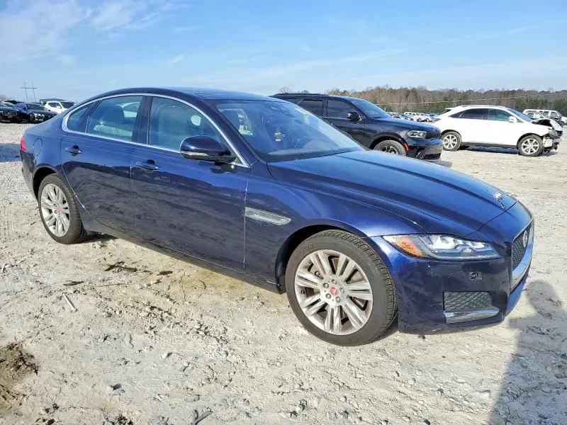 2016 JAGUAR XF PREMIUM  