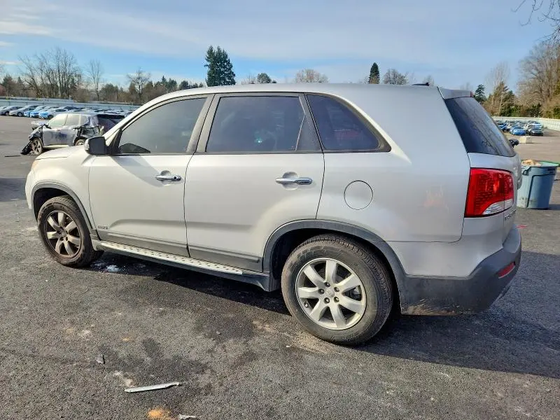 2013 KIA SORENTO LX  