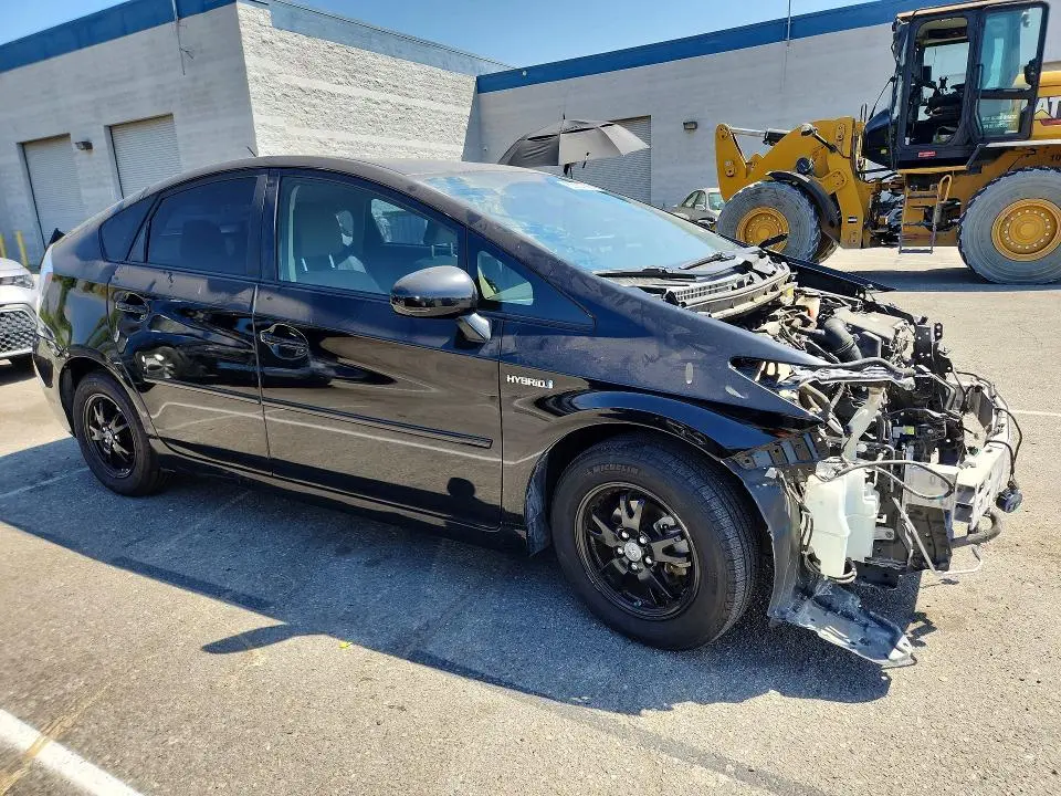 2014 TOYOTA PRIUS TWO  
