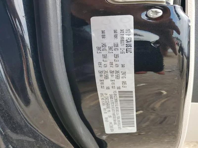 2017 CHRYSLER PACIFICA LIMITED  