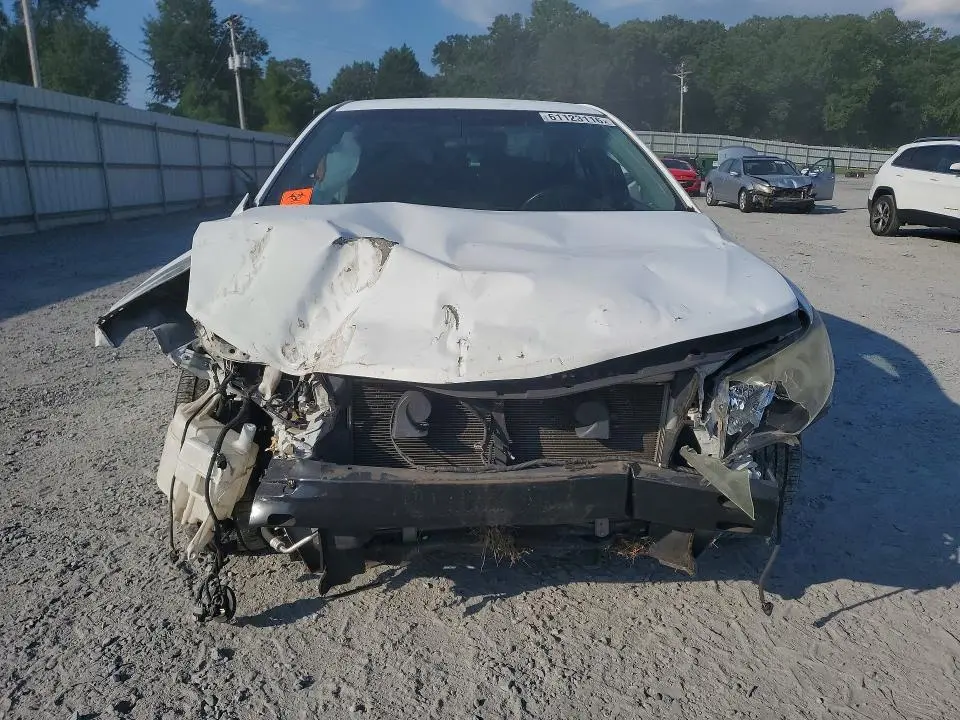2012 TOYOTA CAMRY SE  