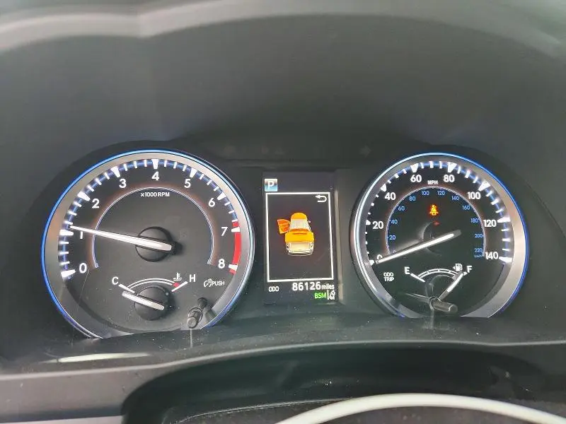 2018 TOYOTA HIGHLANDER LIMITED  