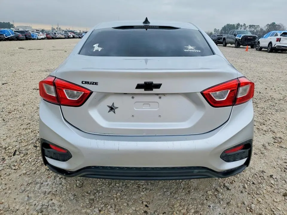 2018 CHEVROLET CRUZE LS  