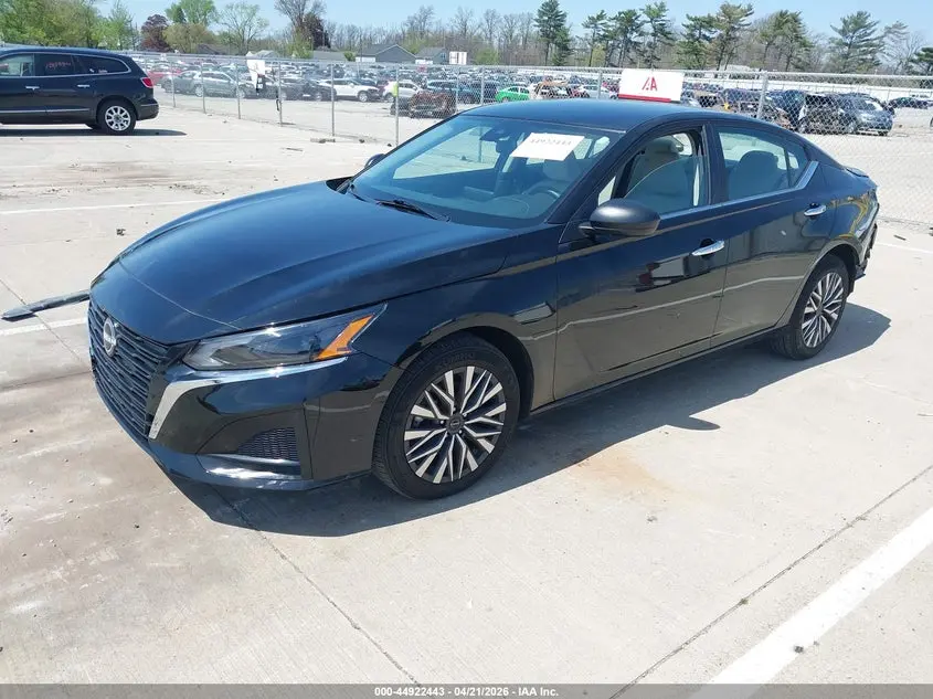 2025 NISSAN ALTIMA SV FWD