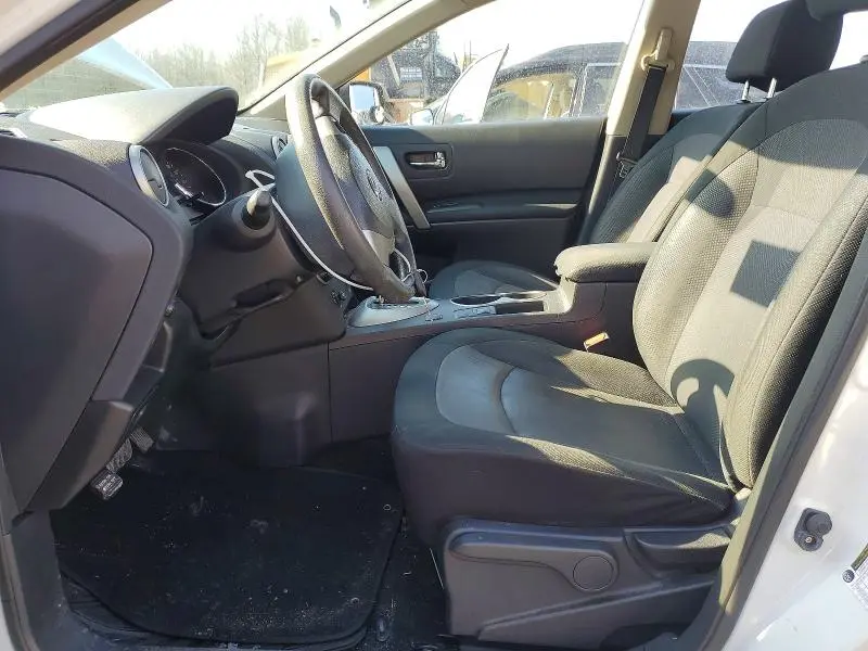 2012 NISSAN ROGUE S  