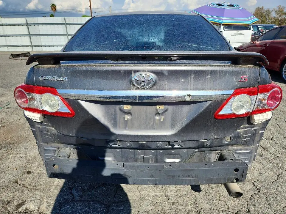 2013 TOYOTA COROLLA S  