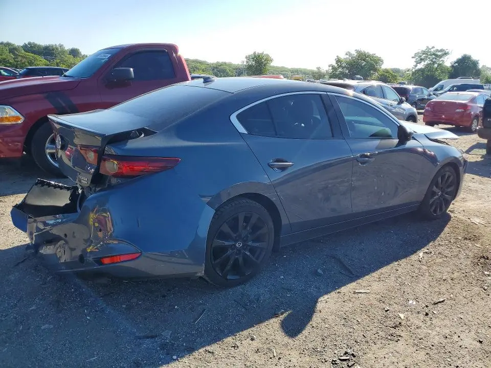 2023 MAZDA 3 PREMIUM PLUS  