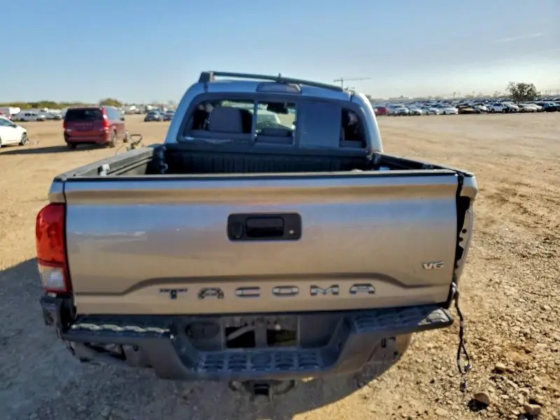 2016 TOYOTA TACOMA DOUBLE CAB  