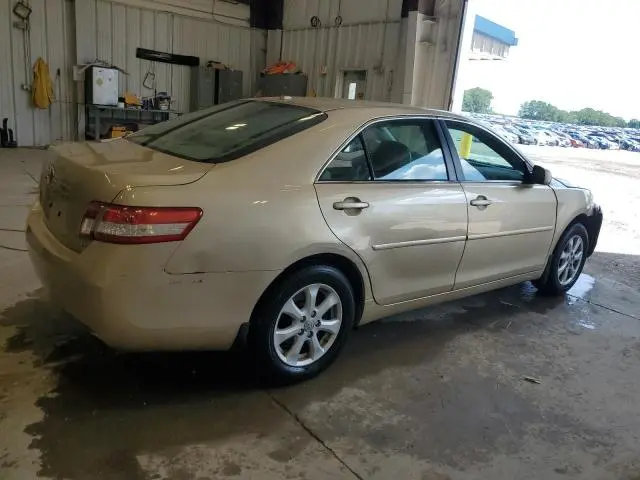 2011 TOYOTA CAMRY BASE  