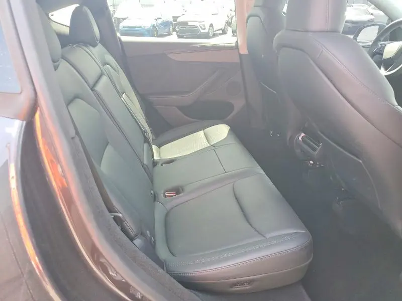 2026 TESLA MODEL Y   