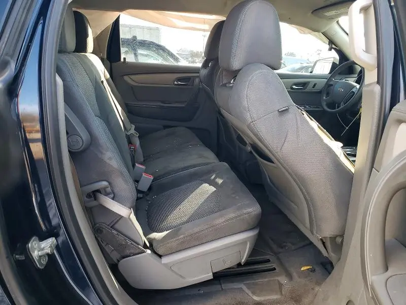 2017 CHEVROLET TRAVERSE LS  