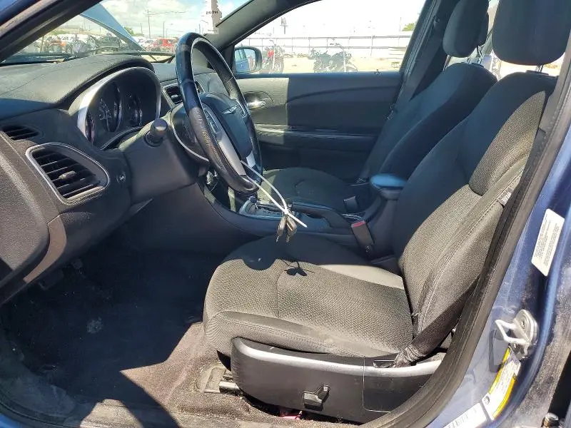 2011 CHRYSLER 200 TOURING  