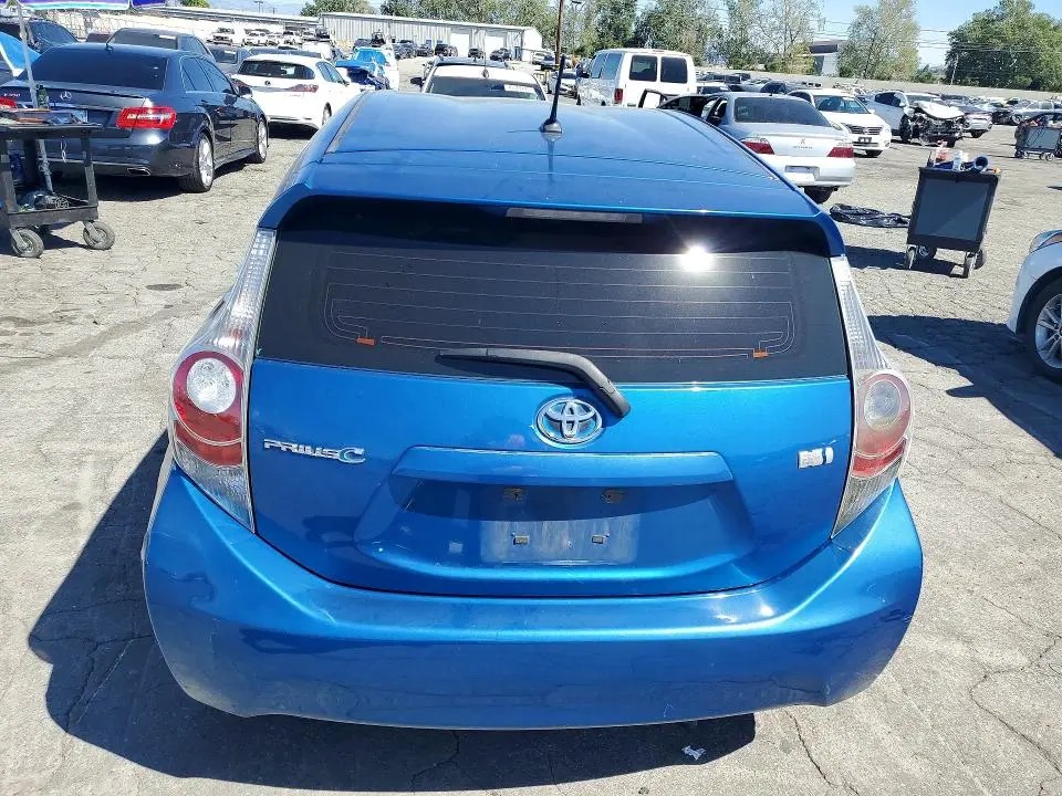 2013 TOYOTA PRIUS C TWO  