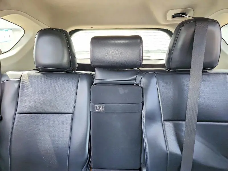 2016 TOYOTA RAV4 HV XLE  
