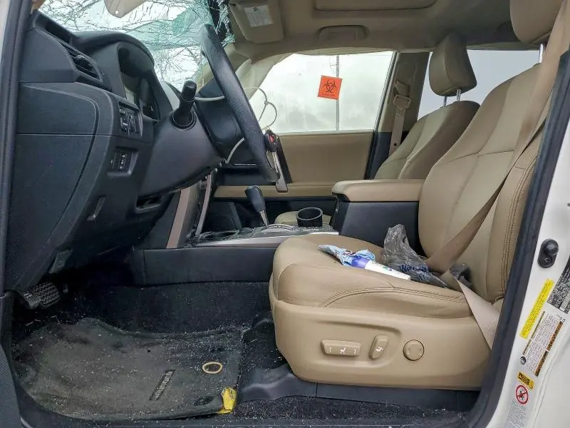 2016 TOYOTA 4RUNNER SR5  