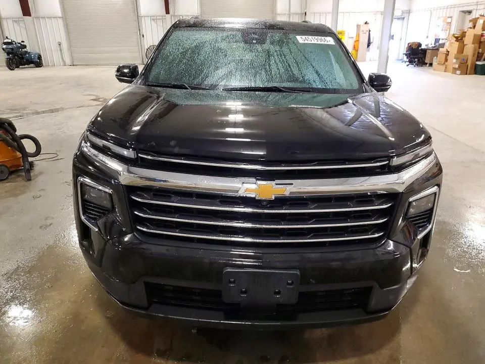 2024 CHEVROLET TRAVERSE LT  