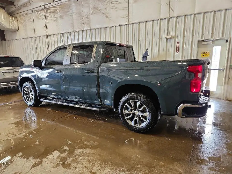 2025 CHEVROLET SILVERADO K1500 LT  