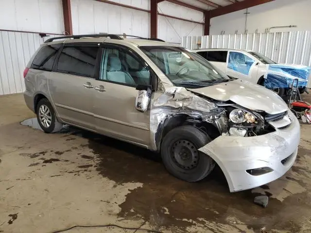 2010 TOYOTA SIENNA CE  