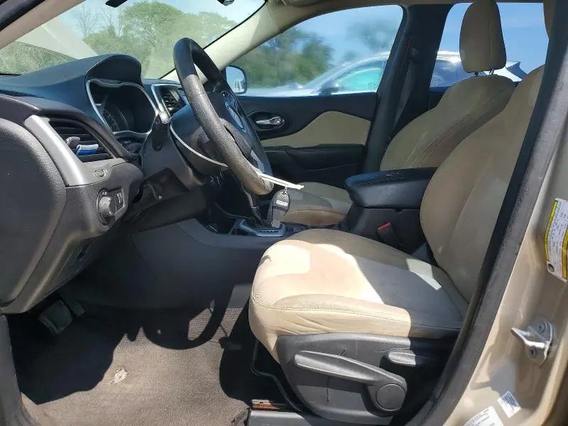 2015 JEEP CHEROKEE SPORT  