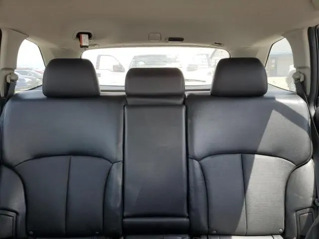 2010 SUBARU OUTBACK 2.5I LIMITED  