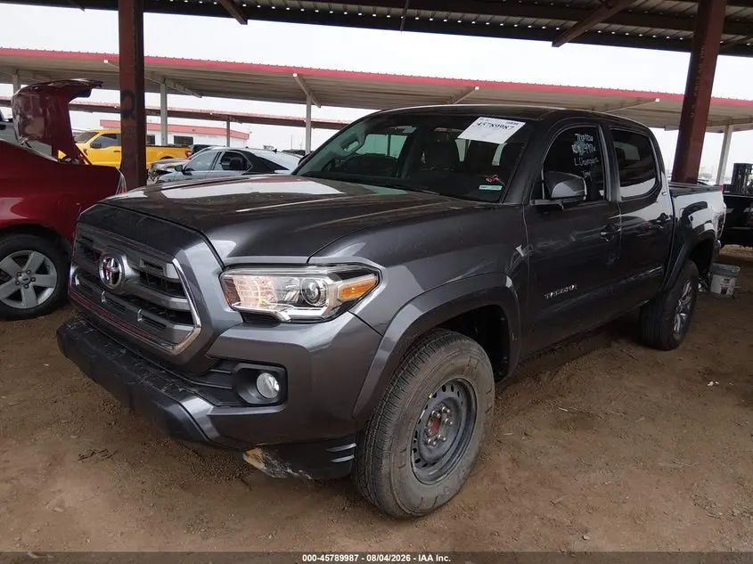 2016 TOYOTA TACOMA SR5 V6