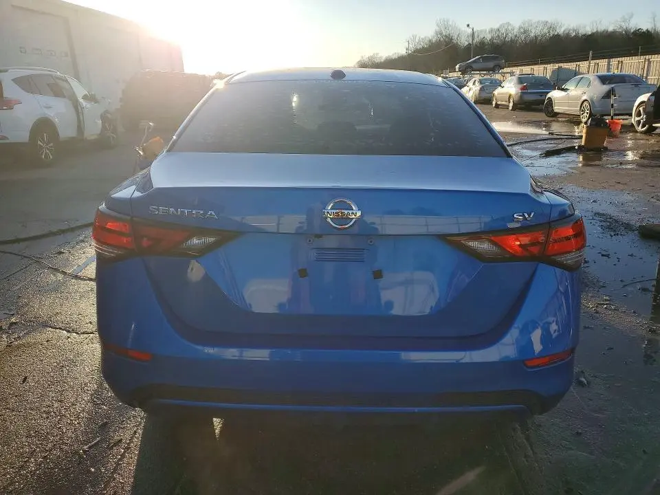 2021 NISSAN SENTRA SV  