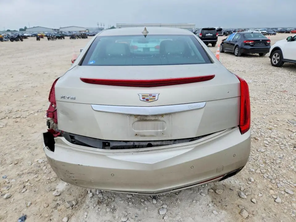 2016 CADILLAC XTS LUXURY COLLECTION  