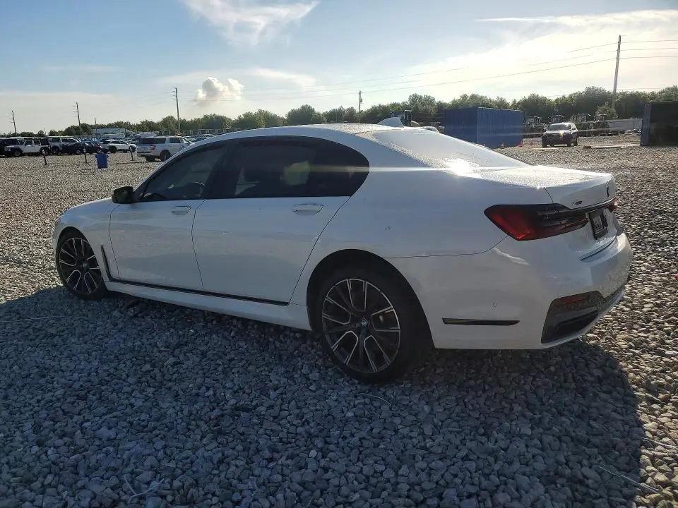 2021 BMW 750 XI  