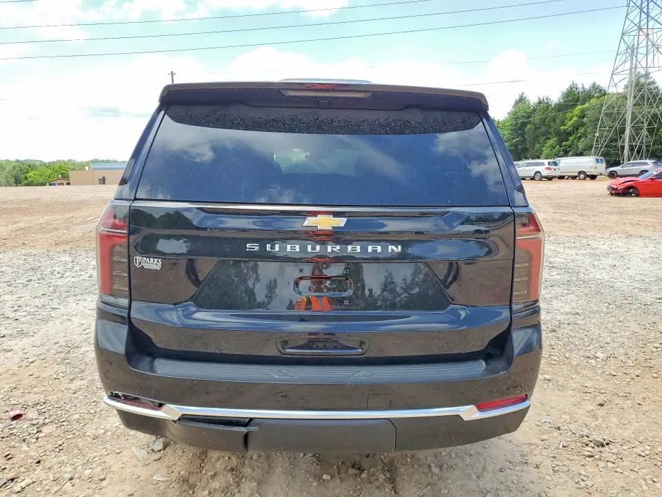 2025 CHEVROLET SUBURBAN K1500 LS  