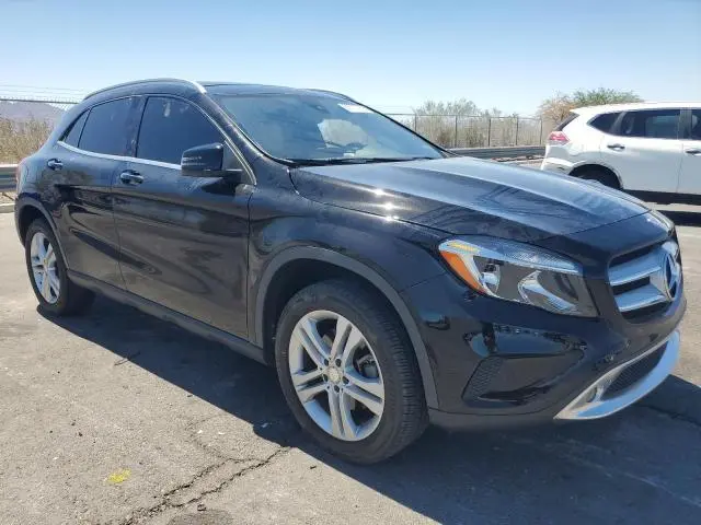 2017 MERCEDES-BENZ GLA 250  
