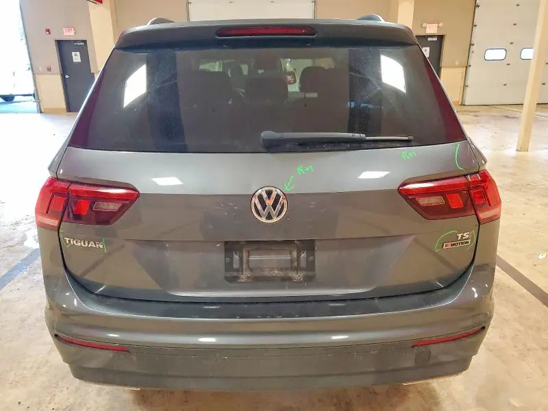 2018 VOLKSWAGEN TIGUAN S  