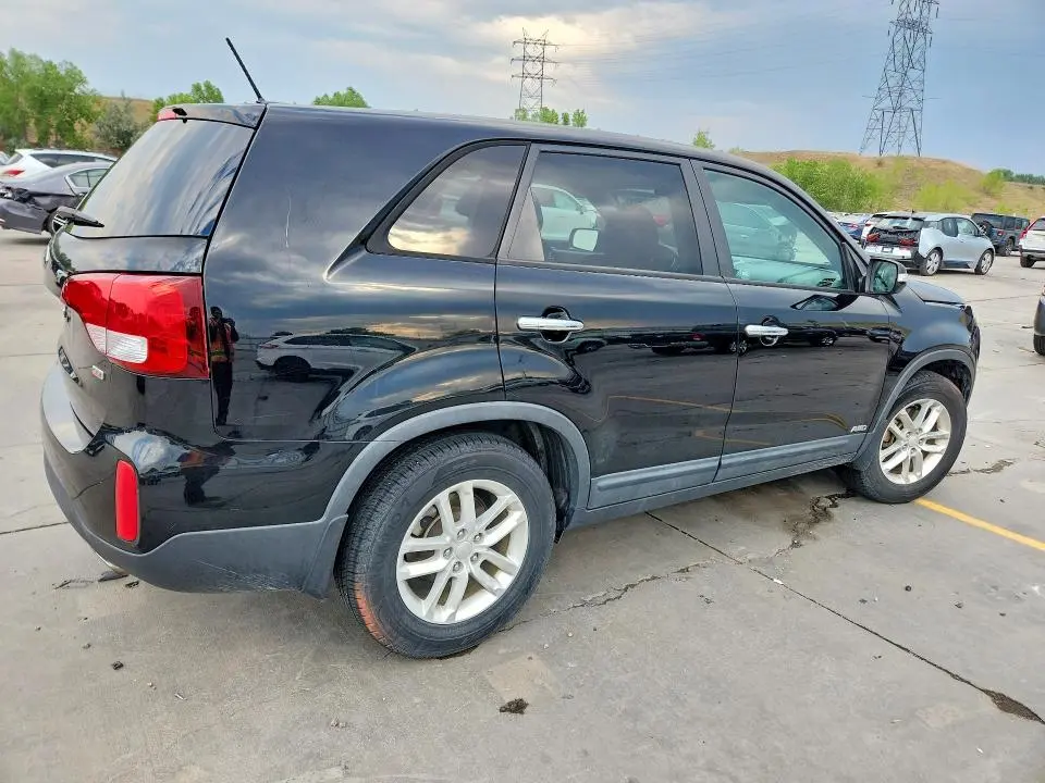 2014 KIA SORENTO LX  