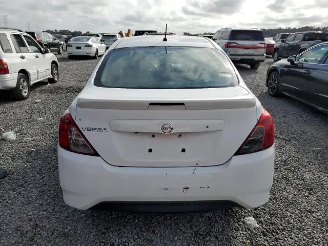 2019 NISSAN VERSA S  