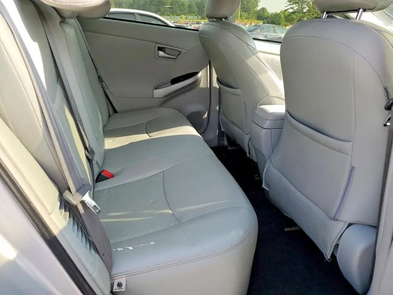 2012 TOYOTA PRIUS THREE  