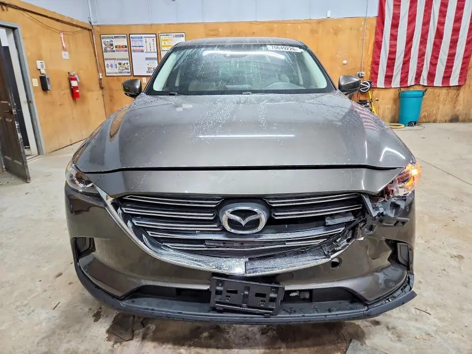 2017 MAZDA CX-9 TOURING  