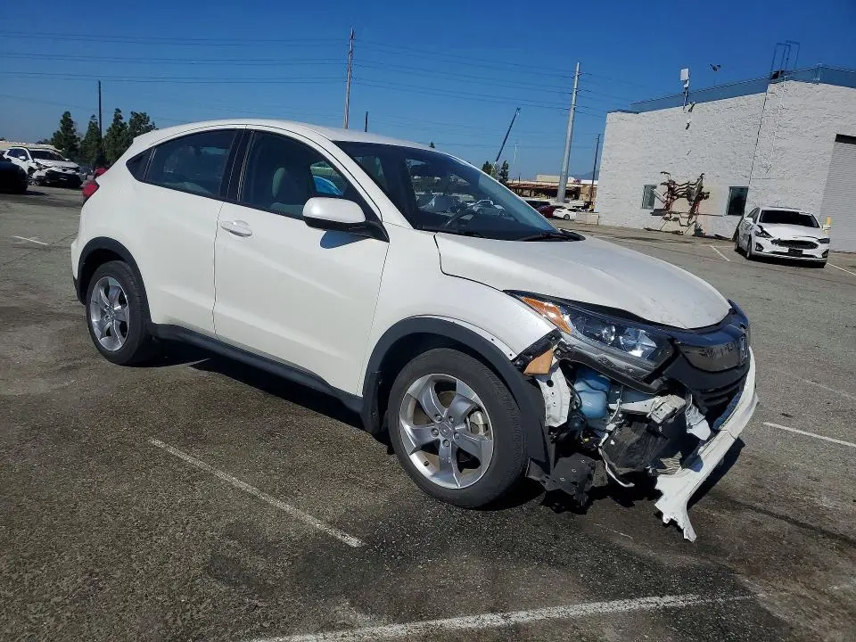 2022 HONDA HR-V LX  
