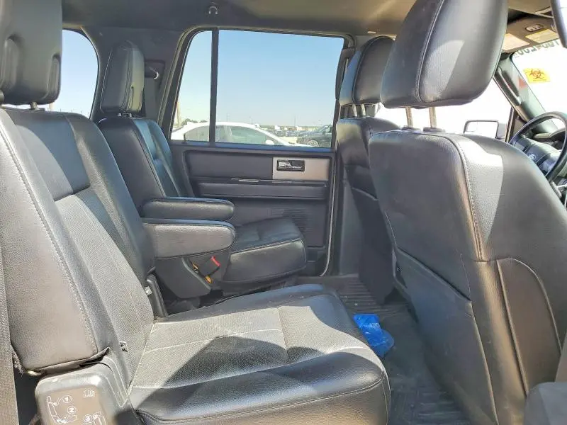 2017 FORD EXPEDITION EL XLT  