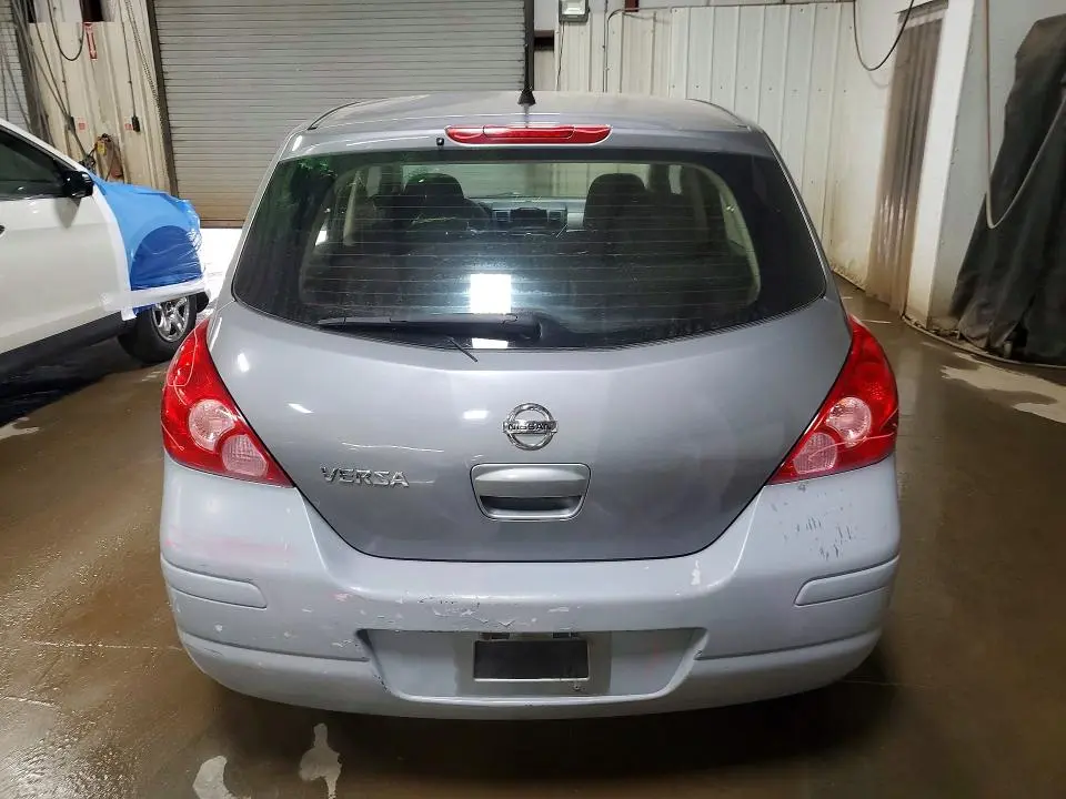 2012 NISSAN VERSA 1.8 S  
