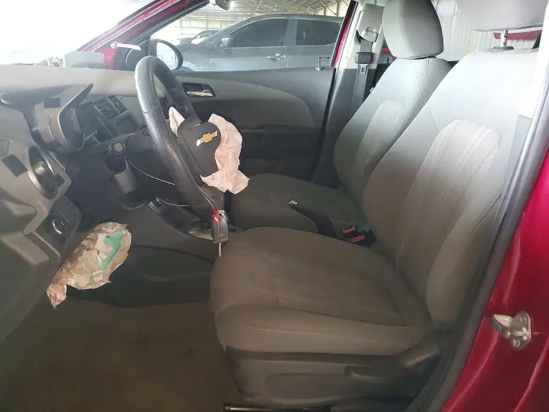 2014 CHEVROLET SONIC LT  