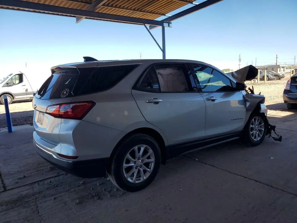 2018 CHEVROLET EQUINOX LS  