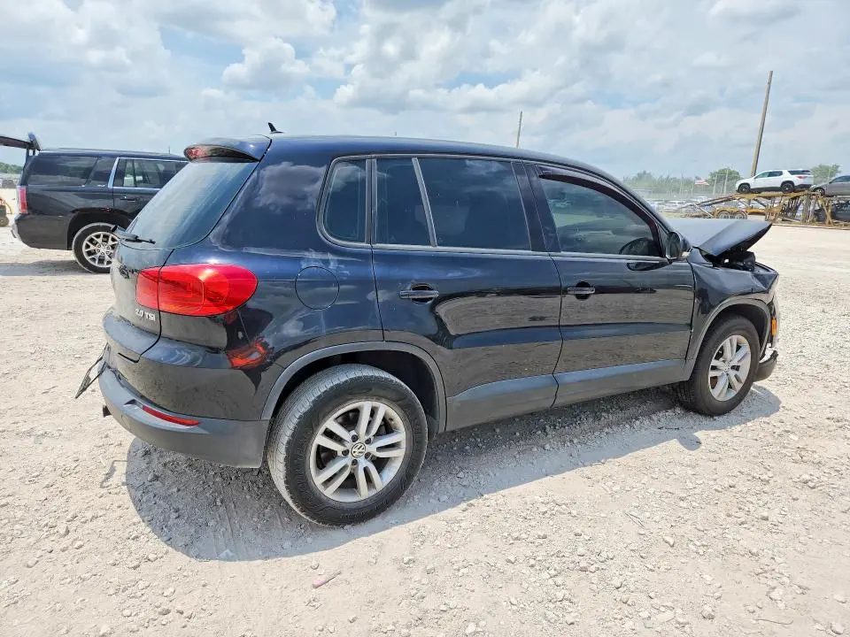2014 VOLKSWAGEN TIGUAN S  