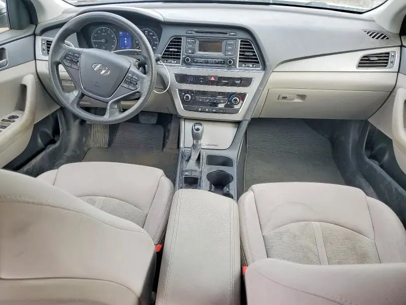 2017 HYUNDAI SONATA SE  