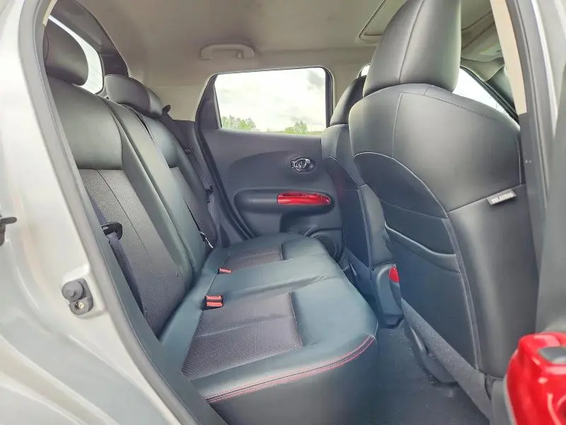 2014 NISSAN JUKE SL  
