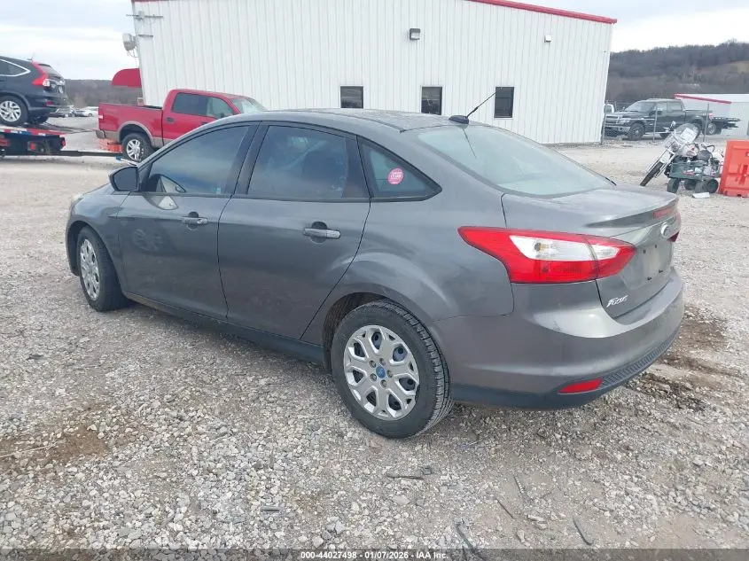 2012 FORD FOCUS SE