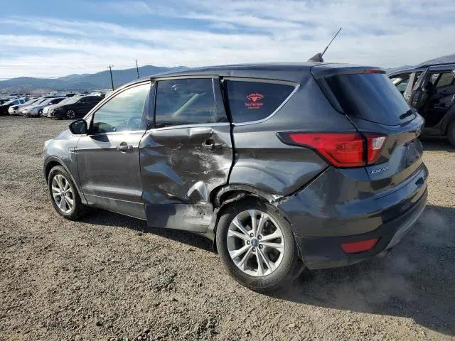 2019 FORD ESCAPE SE  